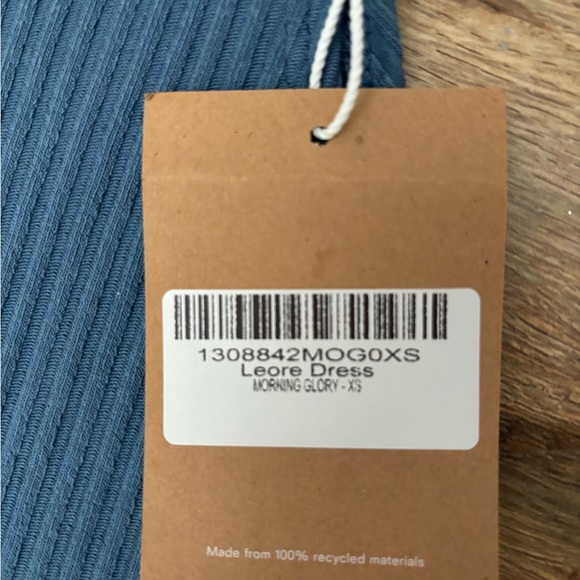 NWT Reformation Leore Dress (Morning Glory) - Picture 6 of 7